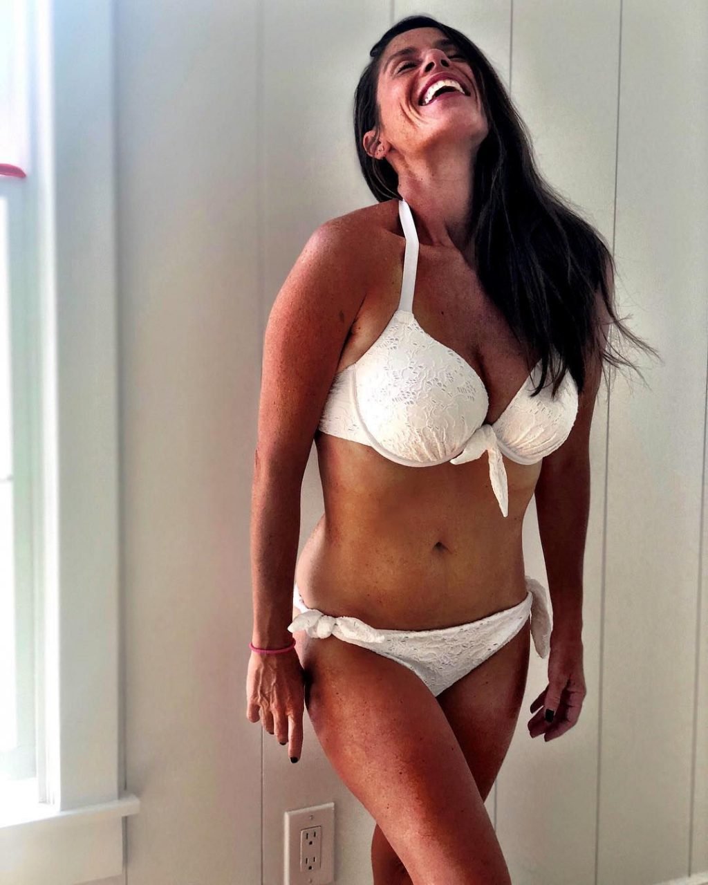 Soleil Moon Frye Sexy (44 Photos) #TheFappening picture