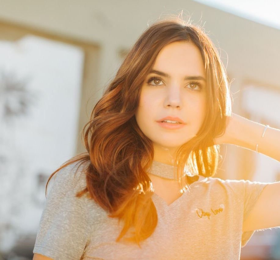 Bailee Madison Sexy (123 Photos)