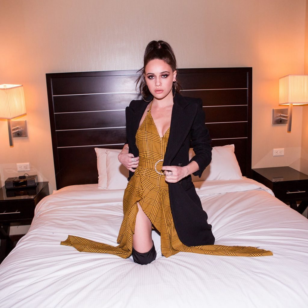 Bea Miller Sexy (66 Photos)