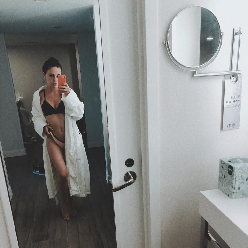 Bea Miller Sexy (66 Photos)