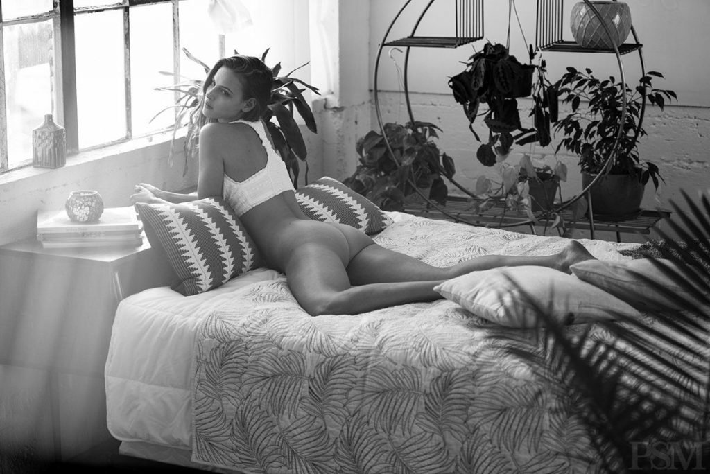 Emma Paterson Nude &amp; Sexy (10 Photos)