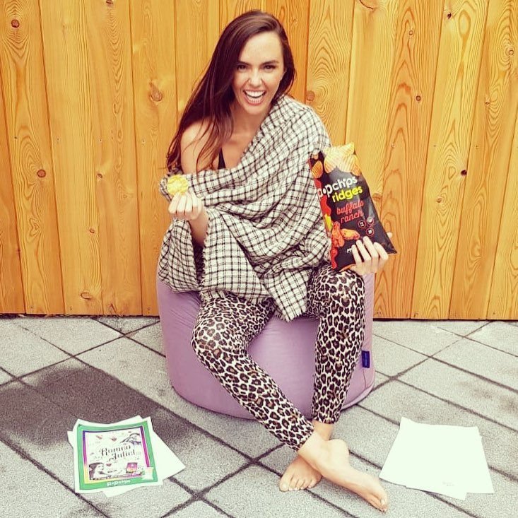 Jennifer Metcalfe Sexy (26 Photos)