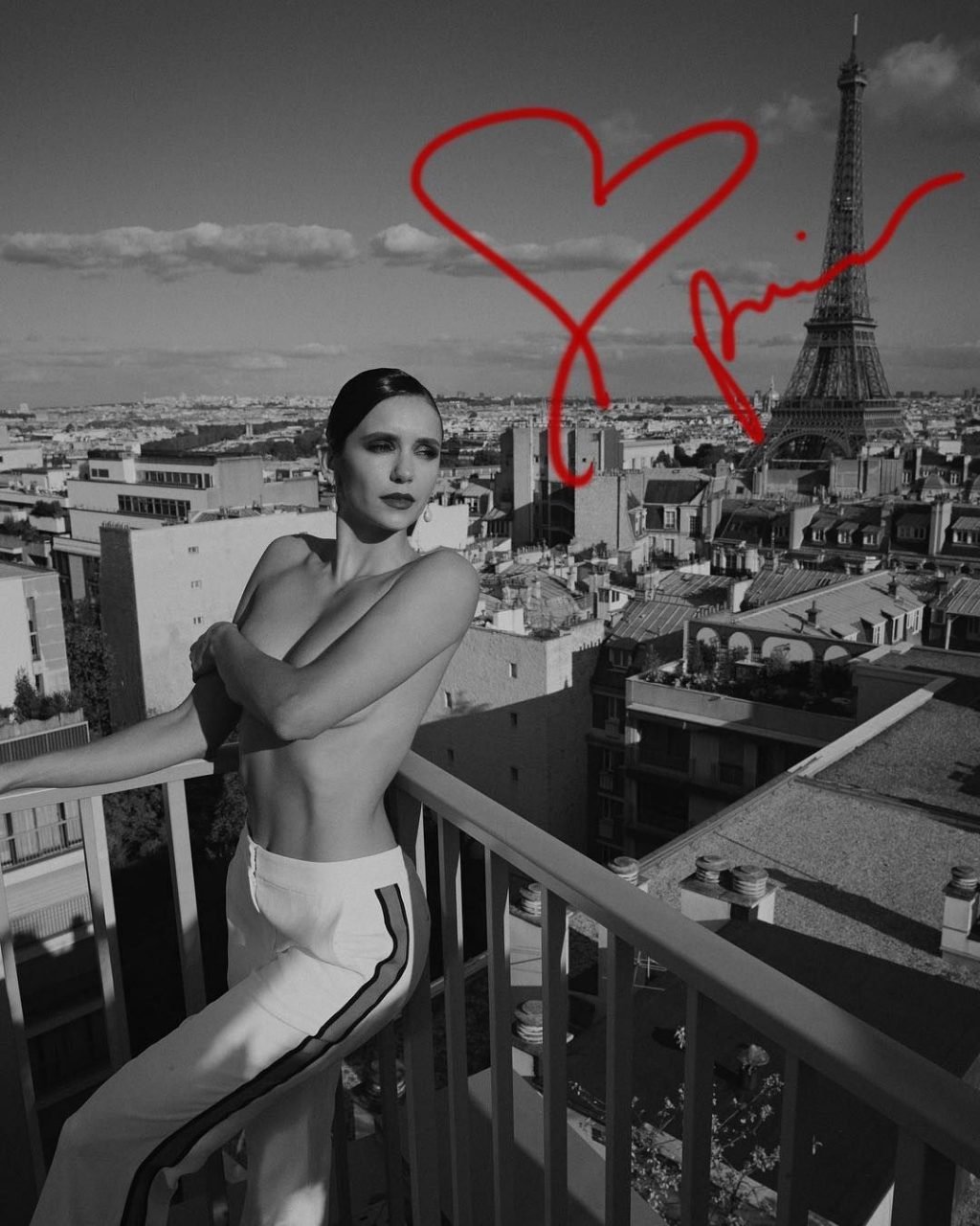 Nina Dobrev Sexy &amp; Topless (15 Photos)
