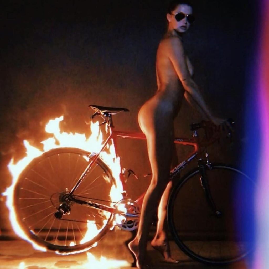 Alyssa Arce Nude &amp; Sexy (30 Photos)