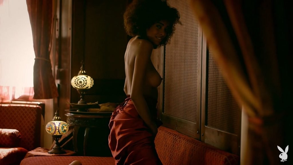 Bruna Rocha Nude &amp; Sexy (25 Photos + Video)