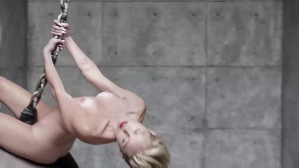 Naked Miley Cyrus Naked For Real Gif