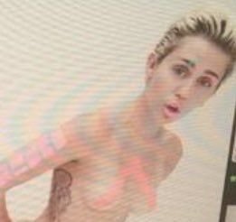 Miley Cyrus Nude (6 Photos)
