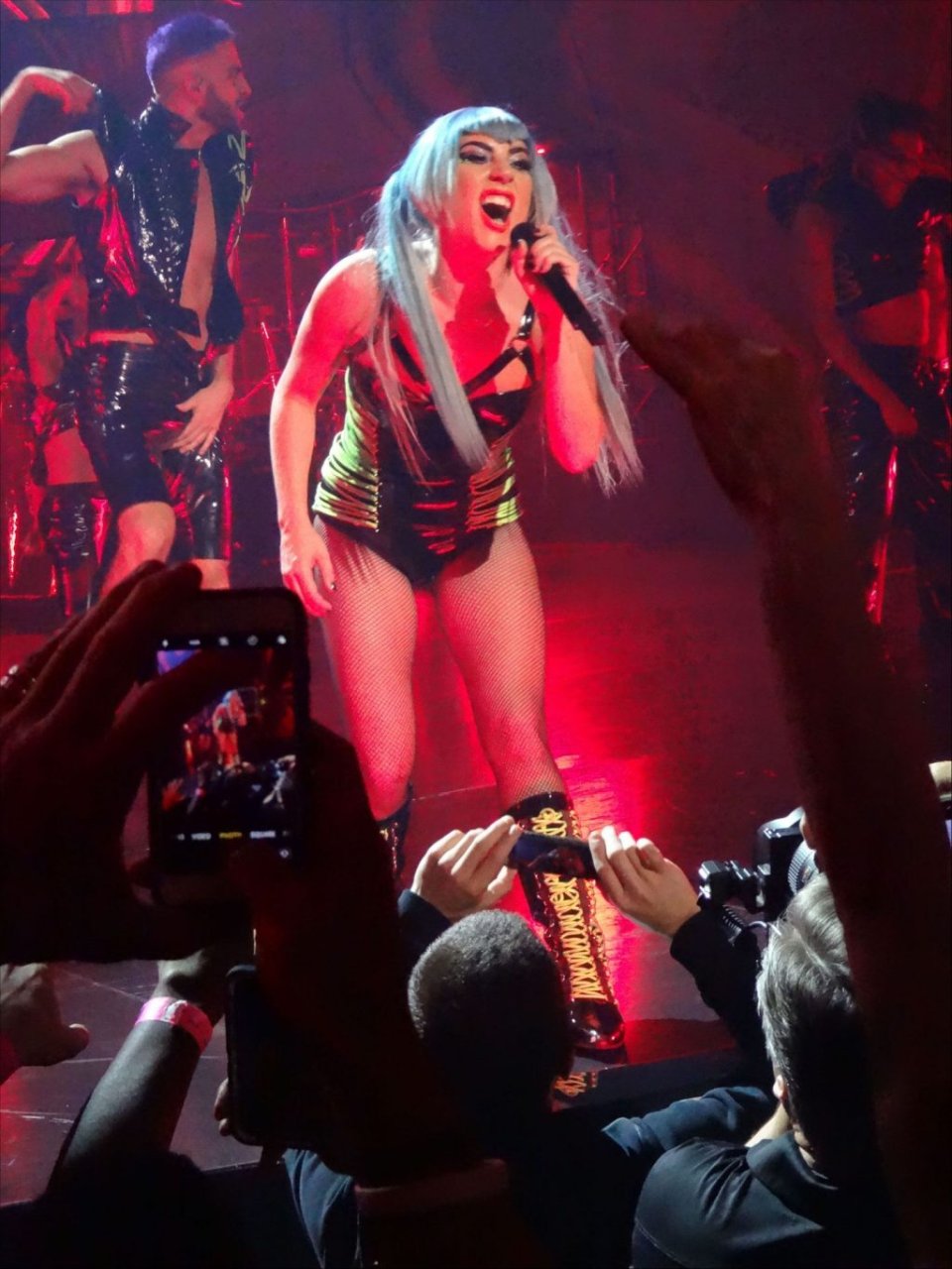 Lady Gaga Sexy (27 Photos + Video) .