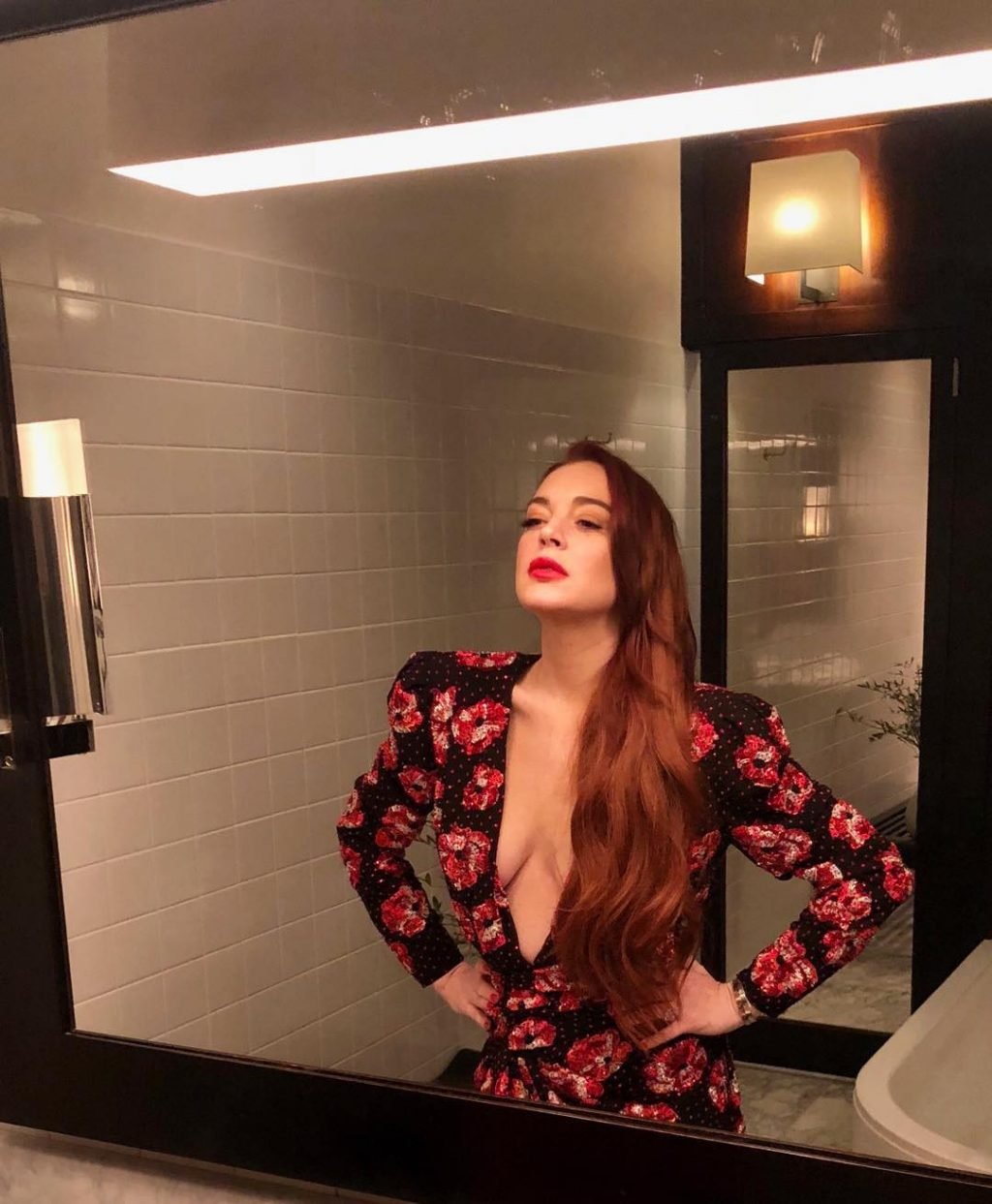 Lindsay Lohan Sexy (8 New Photos)