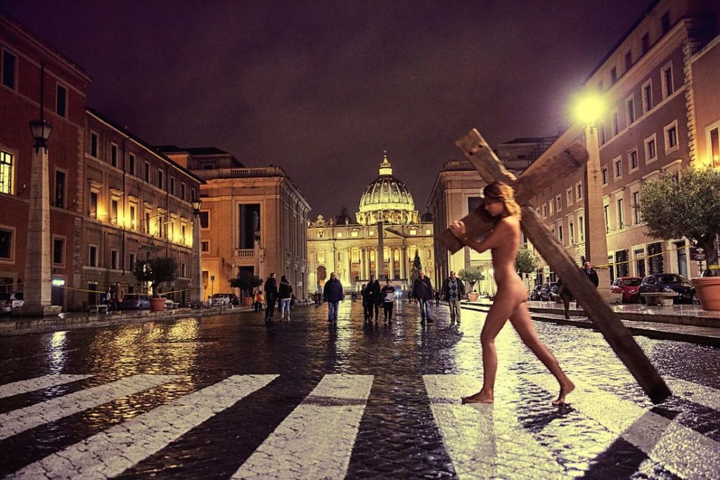 Marisa Papen Naked (25 Photos)