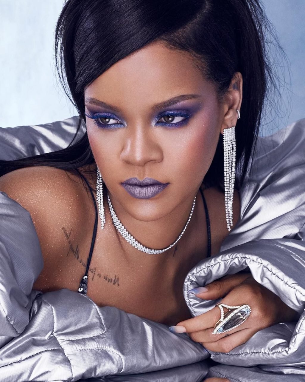 Rihanna Sexy (36 Photos)