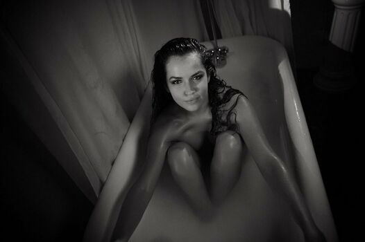 Tamara Duarte / tamaraduarteofficial Nude Leaks Photo 10