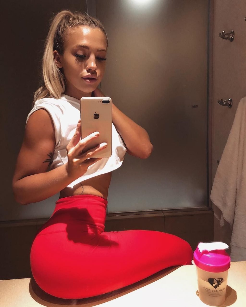 Tammy Hembrow Nude &amp; Sexy (124 Photos + Videos)