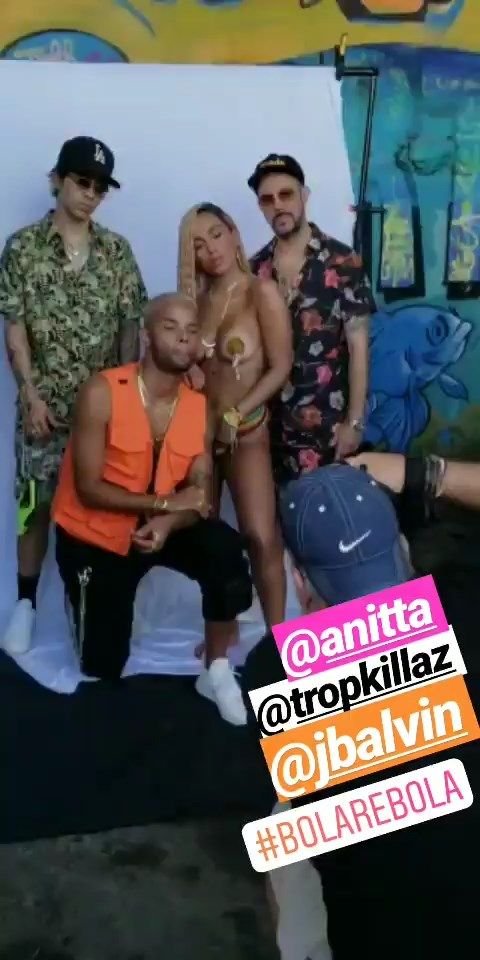Anitta Topless (44 Photos + GIFs)