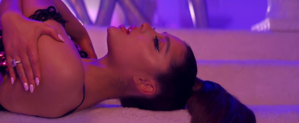 Ariana Grande Sexy (91 Pics + GIFs &amp; Video)
