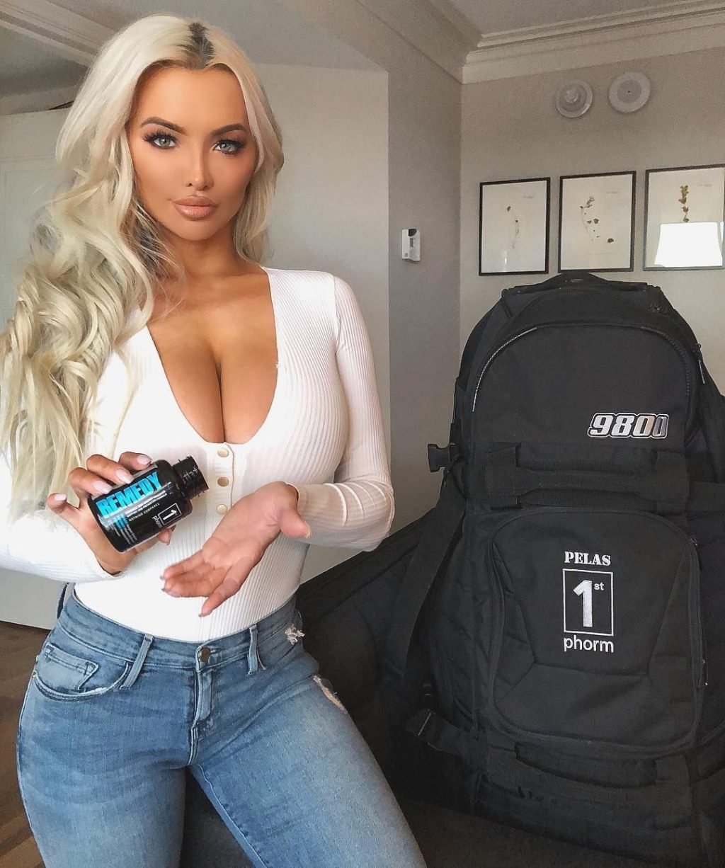 Lindsey Pelas Sexy &amp; Topless (71 Photos)