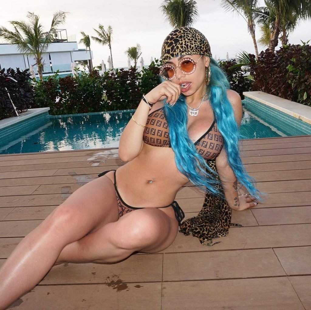 DJ Blue Diamond Nude &amp; Sexy (75 Photos)