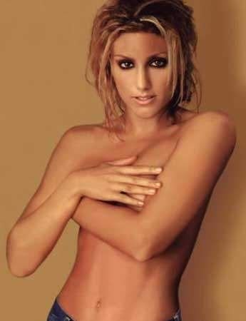 Jennifer Esposito Nude &amp; Sexy (26 Photos)