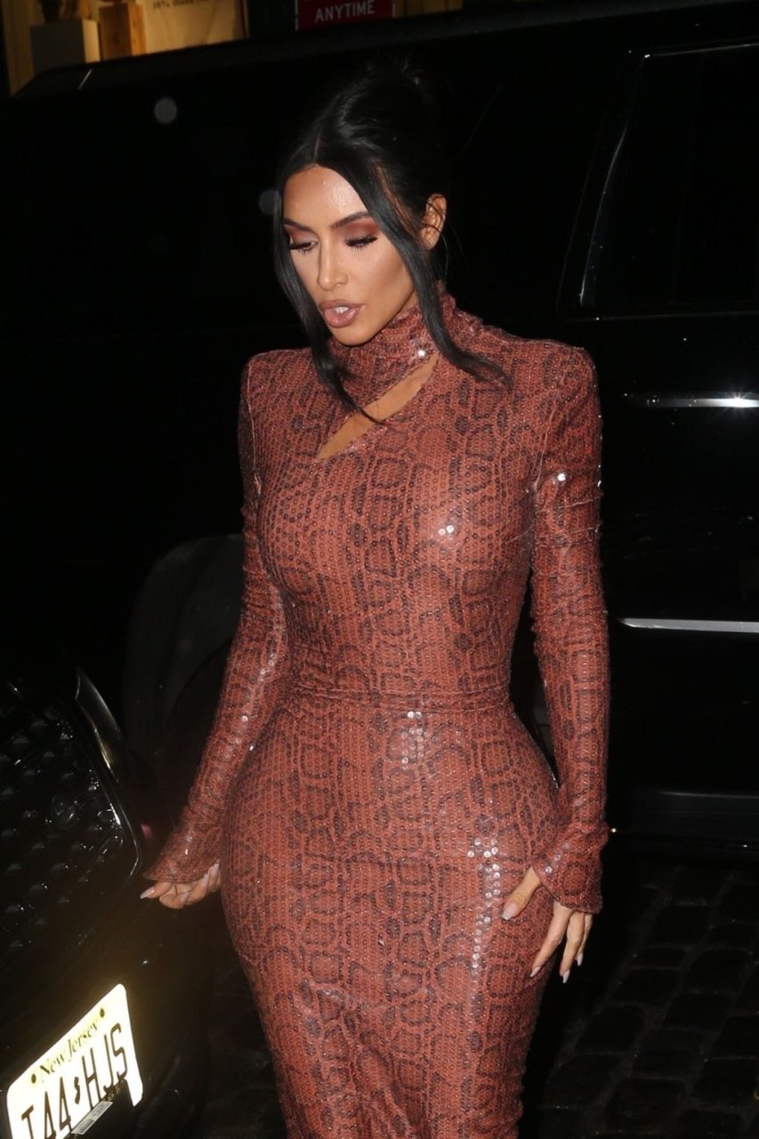 Kim Kardashian Sexy (100 Photos)