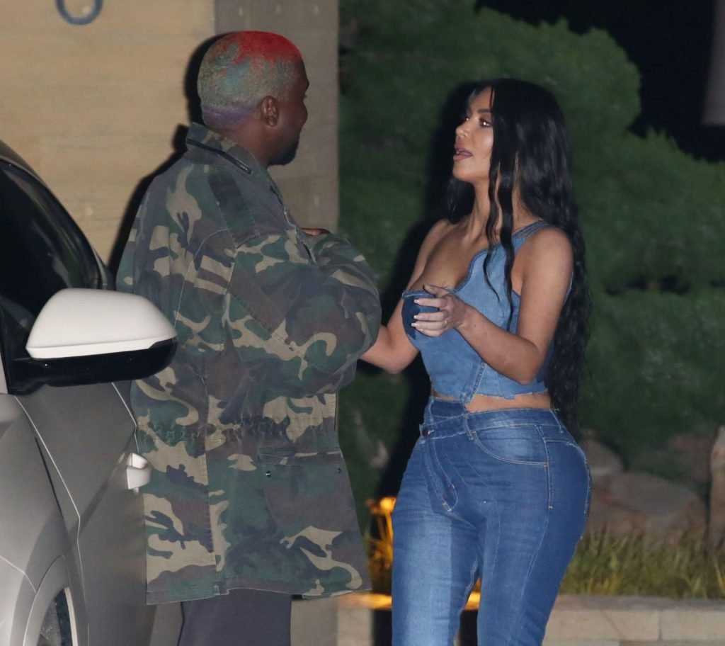 Kim Kardashian Sexy (81 Photos)