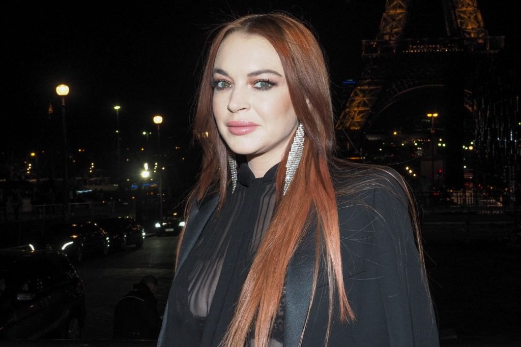 Lindsay Lohan Sexy (43 Photos)