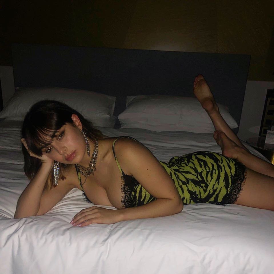 Charli XCX Sexy (3 New Photos)