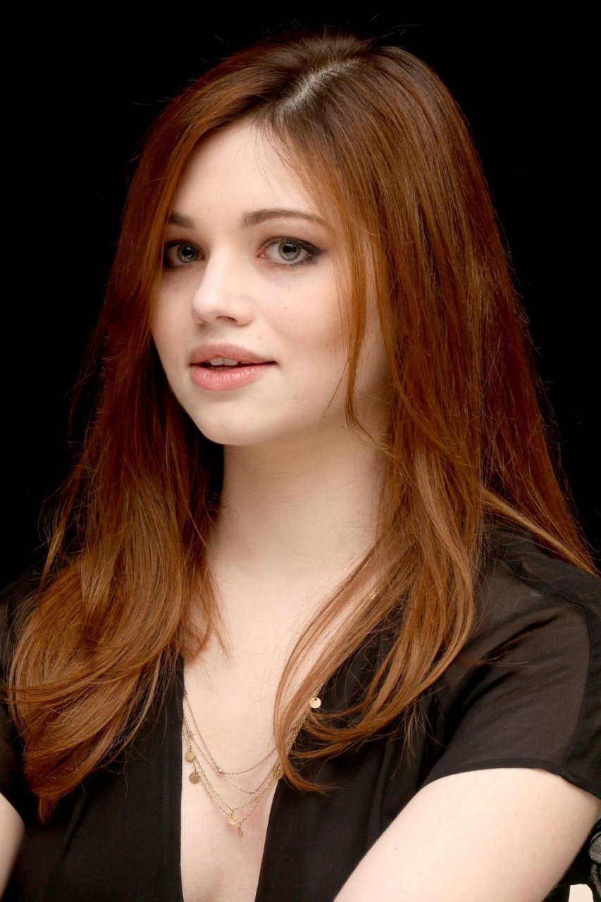 India Eisley Sexy 15 Photos Thefappening