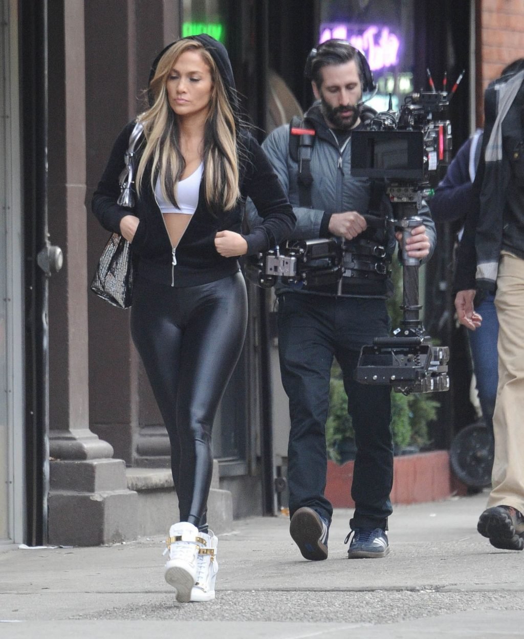 Jennifer Lopez Sexy (69 New Photos)