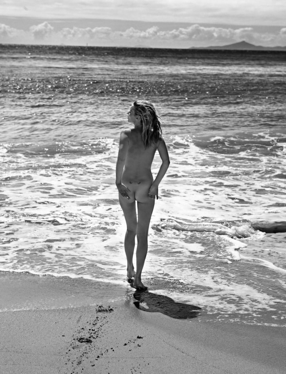 Kate Moss Nude (11 Photos)