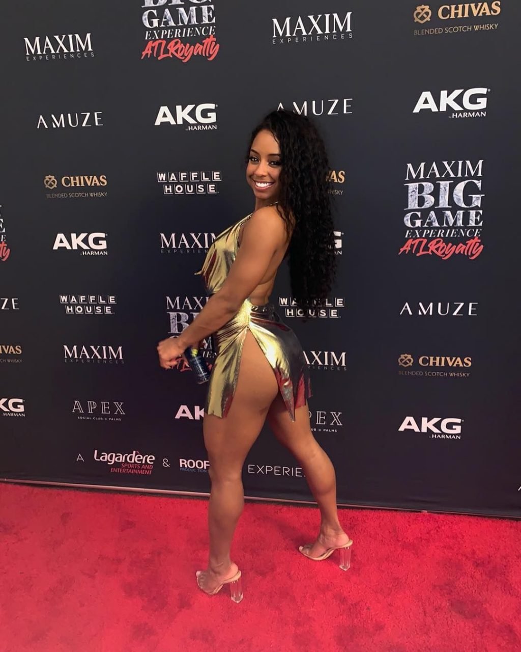 Qimmah Russo Sexy (132 Photos)