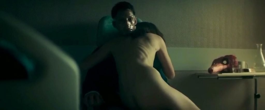 Anaïs Demoustier Nude – Sauver ou périr (10 Pics + GIF &amp; Video)