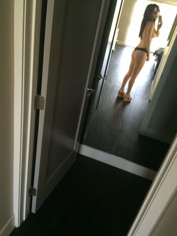 Ashley Mulheron / ashleyemulheron Nude Leaks Photo 371