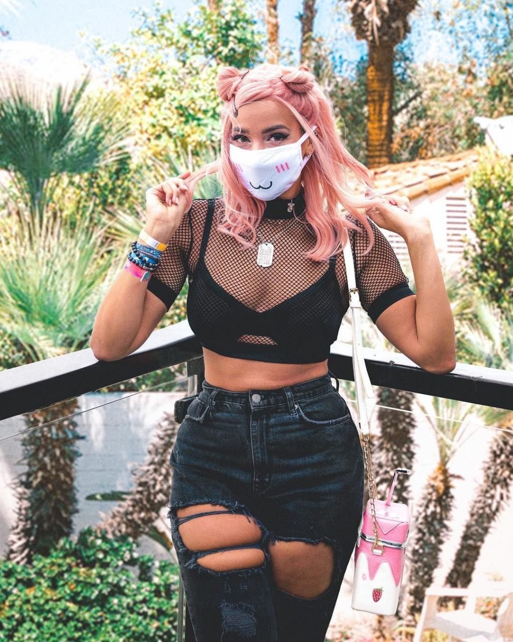 Gabbie Hanna See Through &amp; Sexy (18 Pics + Video)