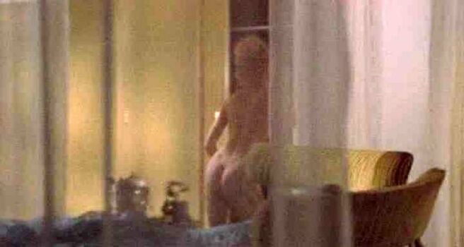 Goldie Hawn Nude Leaks Photo 16