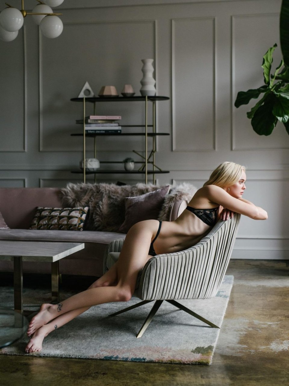 Hannah Glasby Nude &amp; Sexy (21 Photos)