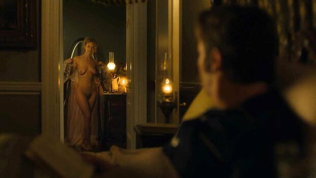 Joanna Vanderham Nude Leaks Photo 8