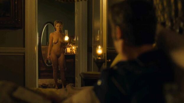 Joanna Vanderham Nude Leaks Photo 9