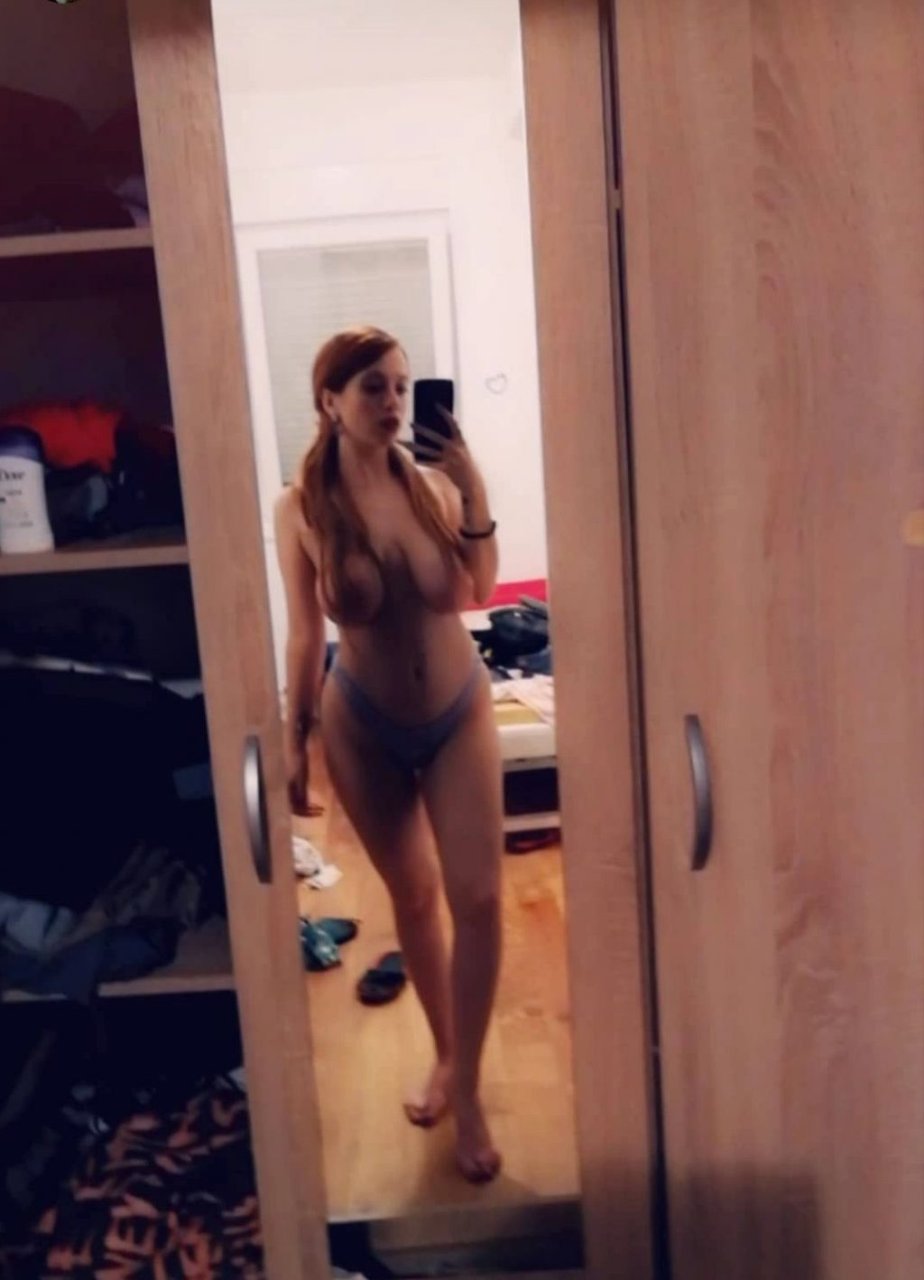 Katarina Bogićević Nude &amp; Sexy (13 Photos)