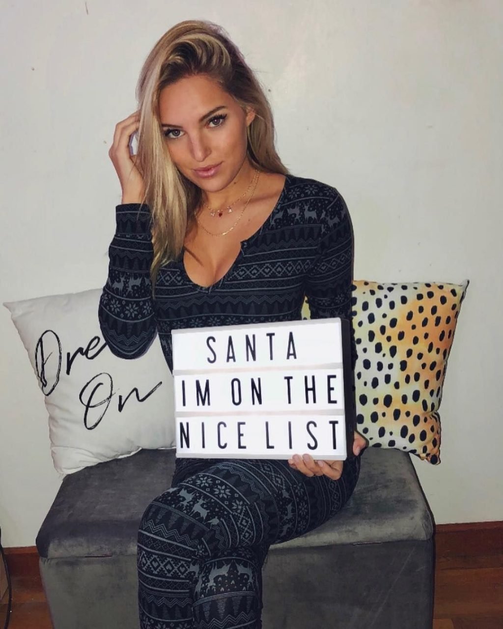 Nicole Spiller Sexy (30 Photos)