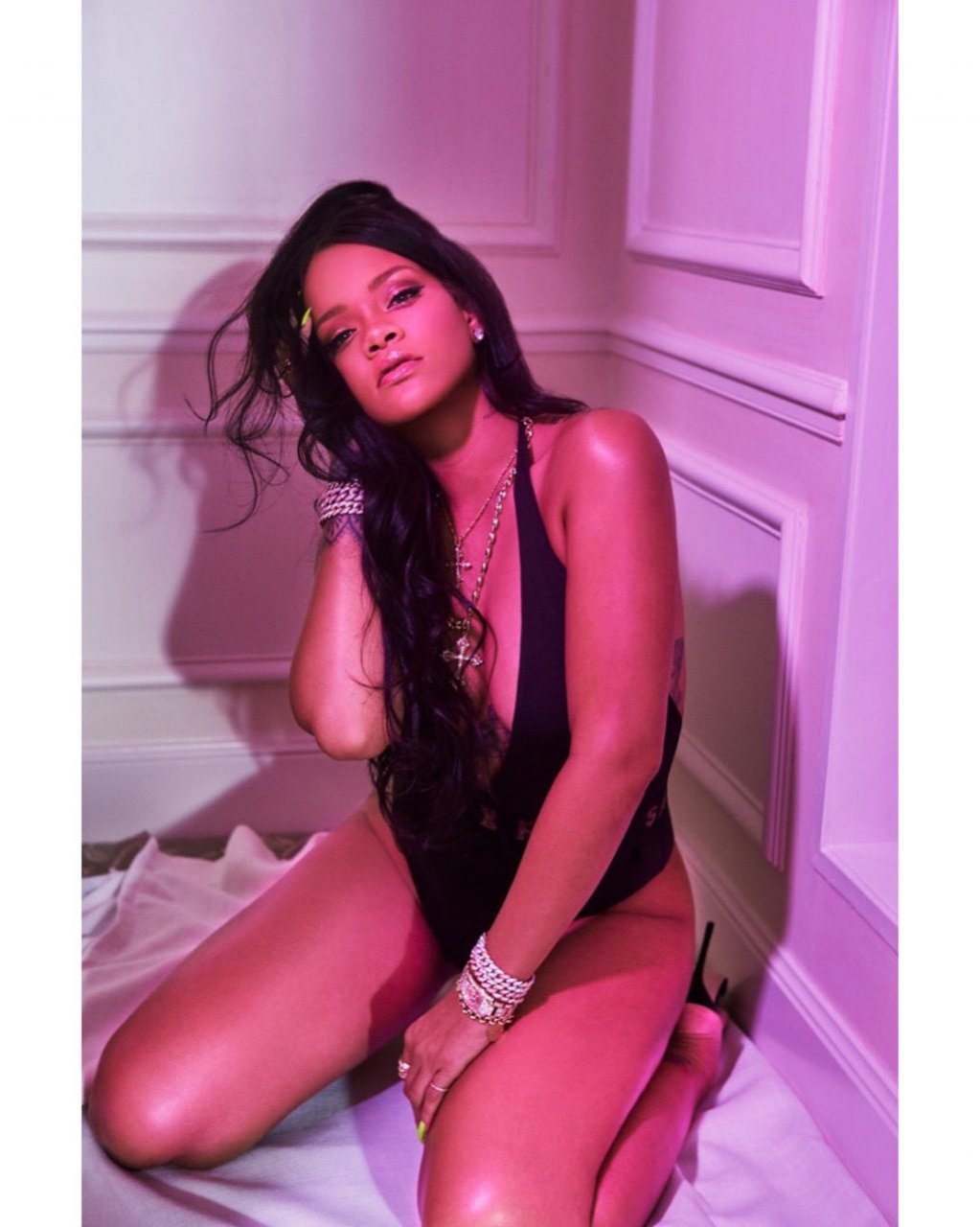 Rihanna Sexy (7 Hot Photos)