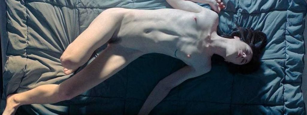 Stoya naak