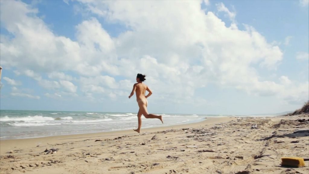 Angela Neiman Nude – Xolo (15 Pics + GIF &amp; Video)
