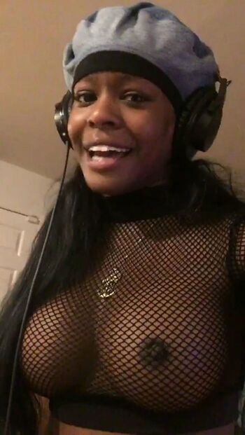 Azealia Banks Azealiabanks Nude Leaks Thefappening 