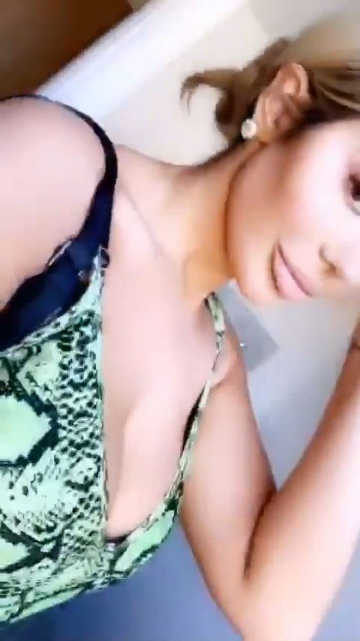 Chloe Ferry Sexy (31 Photos + Video)