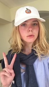 Elle Fanning Nude & Sexy (21 Photos + Video) | #TheFappening