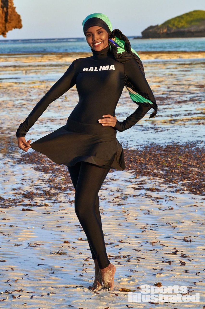 Halima Aden Sexy (43 Photos + Video)