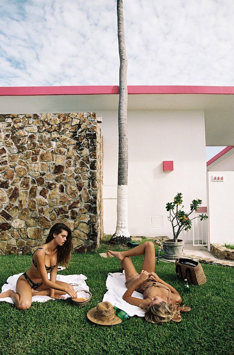 Hanna Edwinson, Zoi Mantzakanis Nude &amp; Sexy (254 Photos)