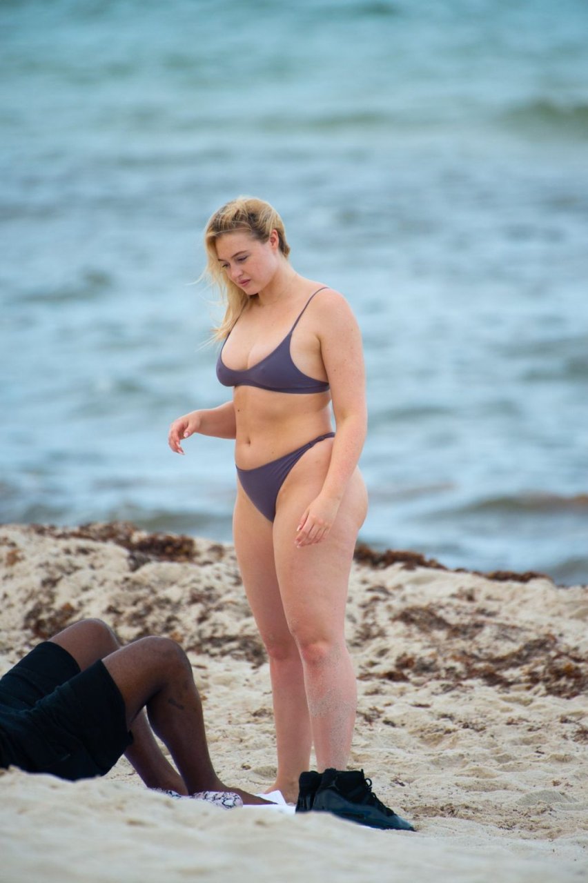 Iskra Lawrence Sexy (62 Photos)