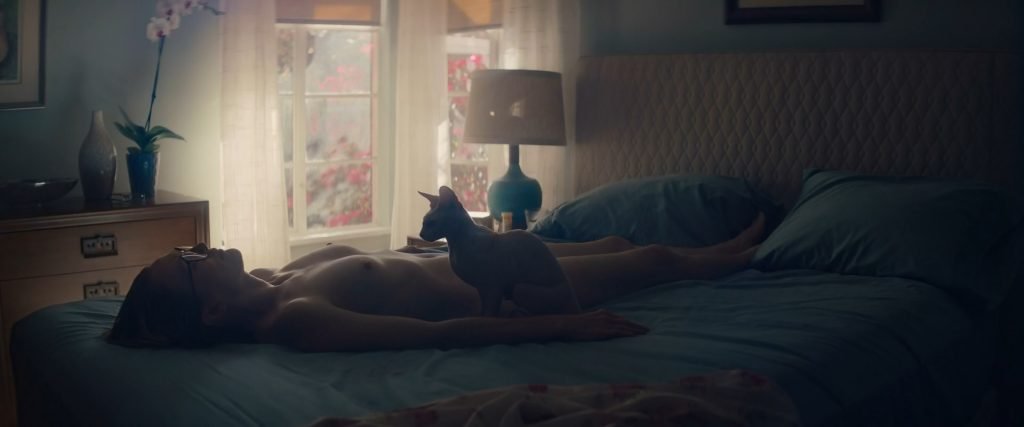 Julianne Moore Nude – Gloria Bell (12 Pics + GIFs &amp; Video)