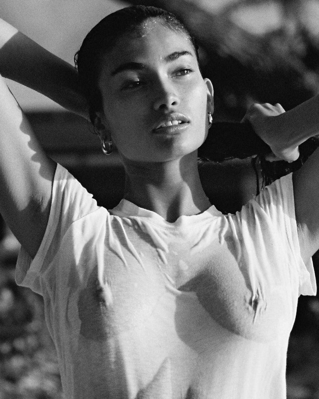 Kelly Gale Nude &amp; Sexy (70 Photos)